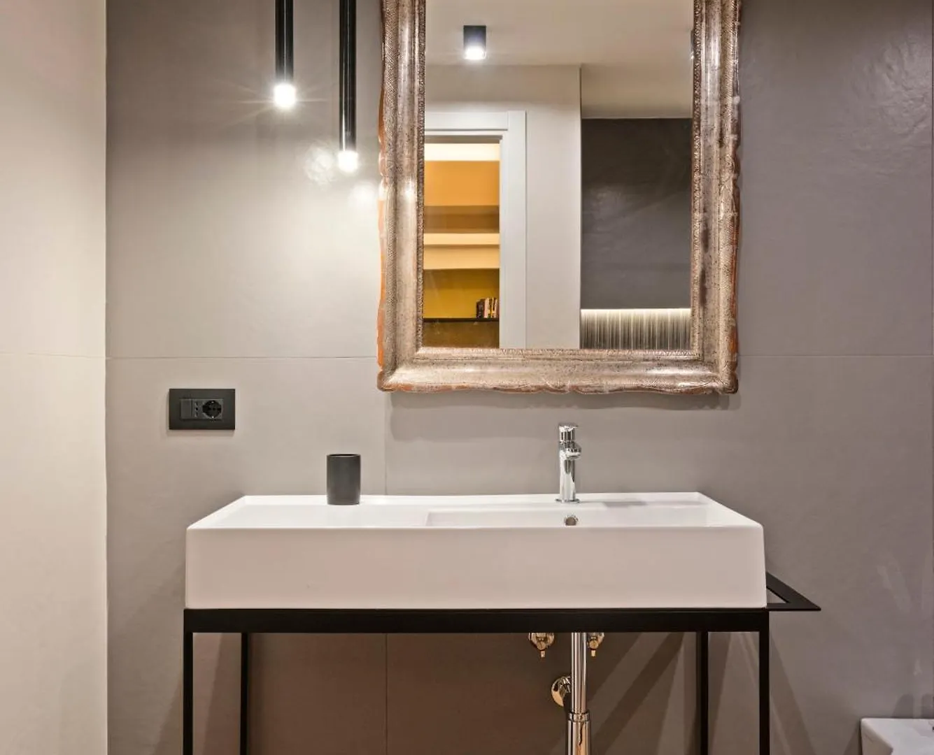 Appartamento Casa Scipioni By Hili Roma Italia